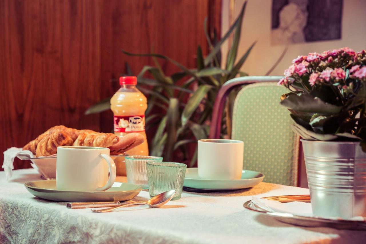 A Casa Di Nina Apartment เซนีกัลเลีย ภายนอก รูปภาพ
