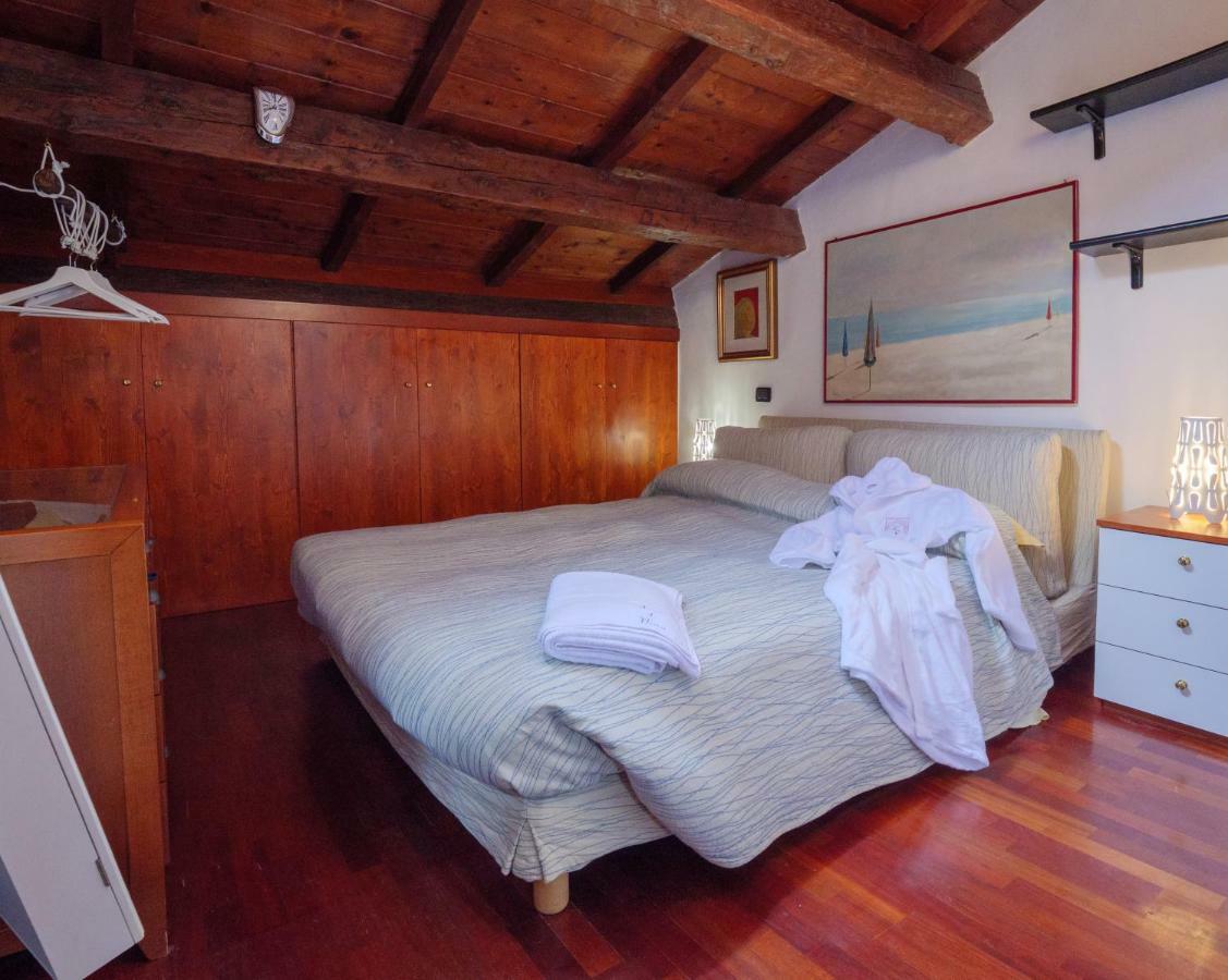 A Casa Di Nina Apartment เซนีกัลเลีย ภายนอก รูปภาพ